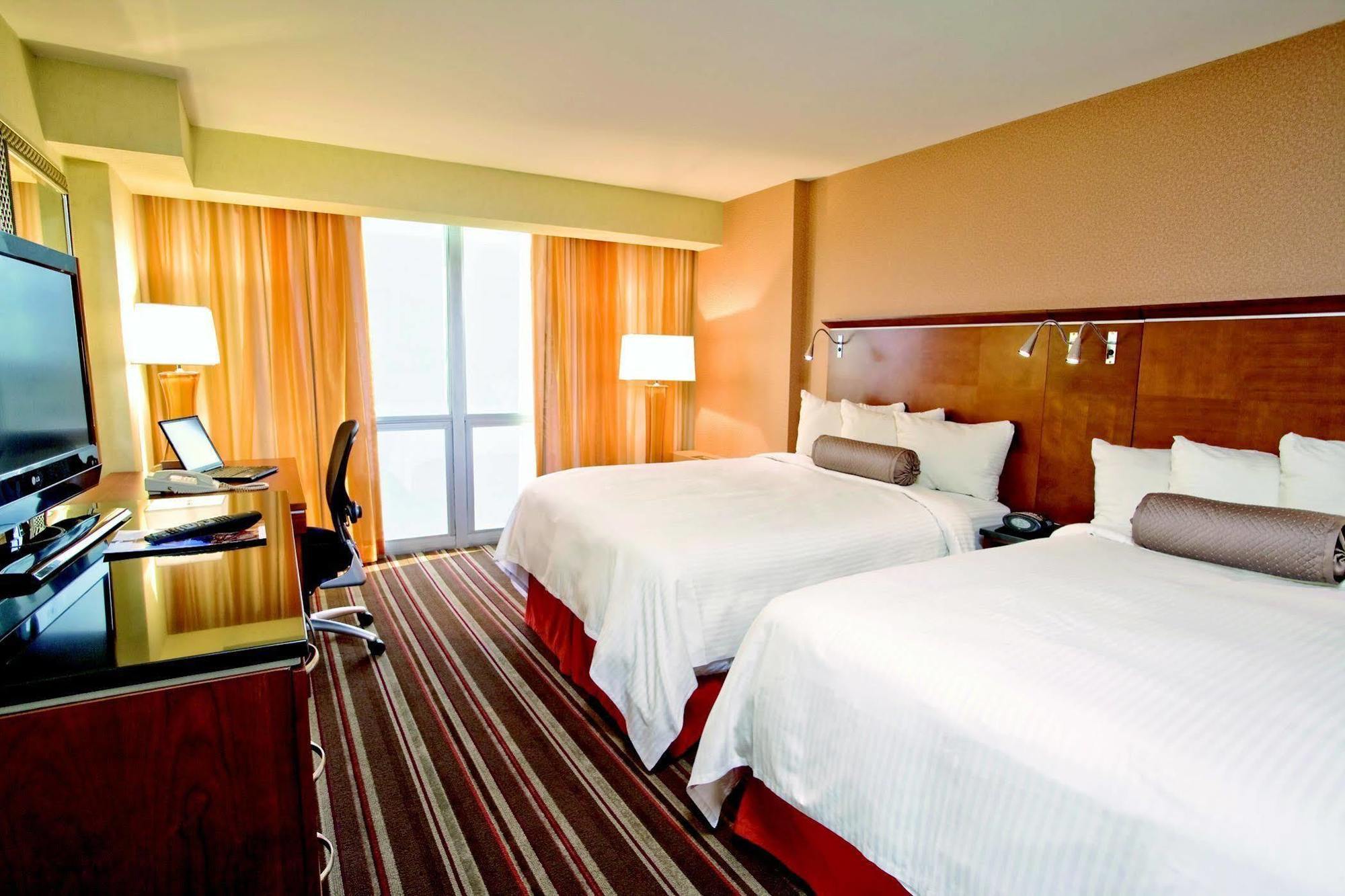 Le Meridien Essex Чикаго Номер фото